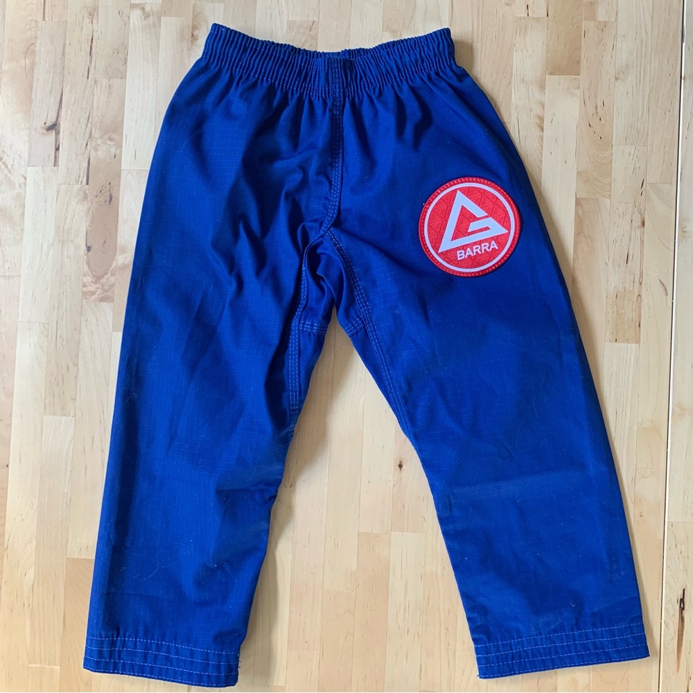 Gracie Barra - Kids Gi - Y1 - Equipe Edition - Kimono and Pants - Picture 7 of 9